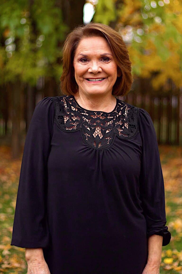 Dawn M Stylist at Alpine Hair and Days Spa in Alpine, WI